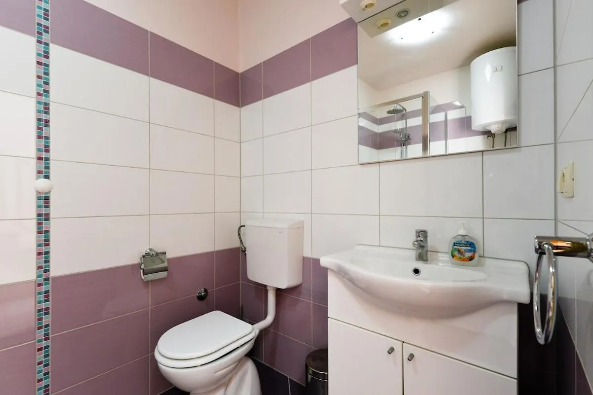 קאלי Vila Rosa A House Next To The Sea! 0*,