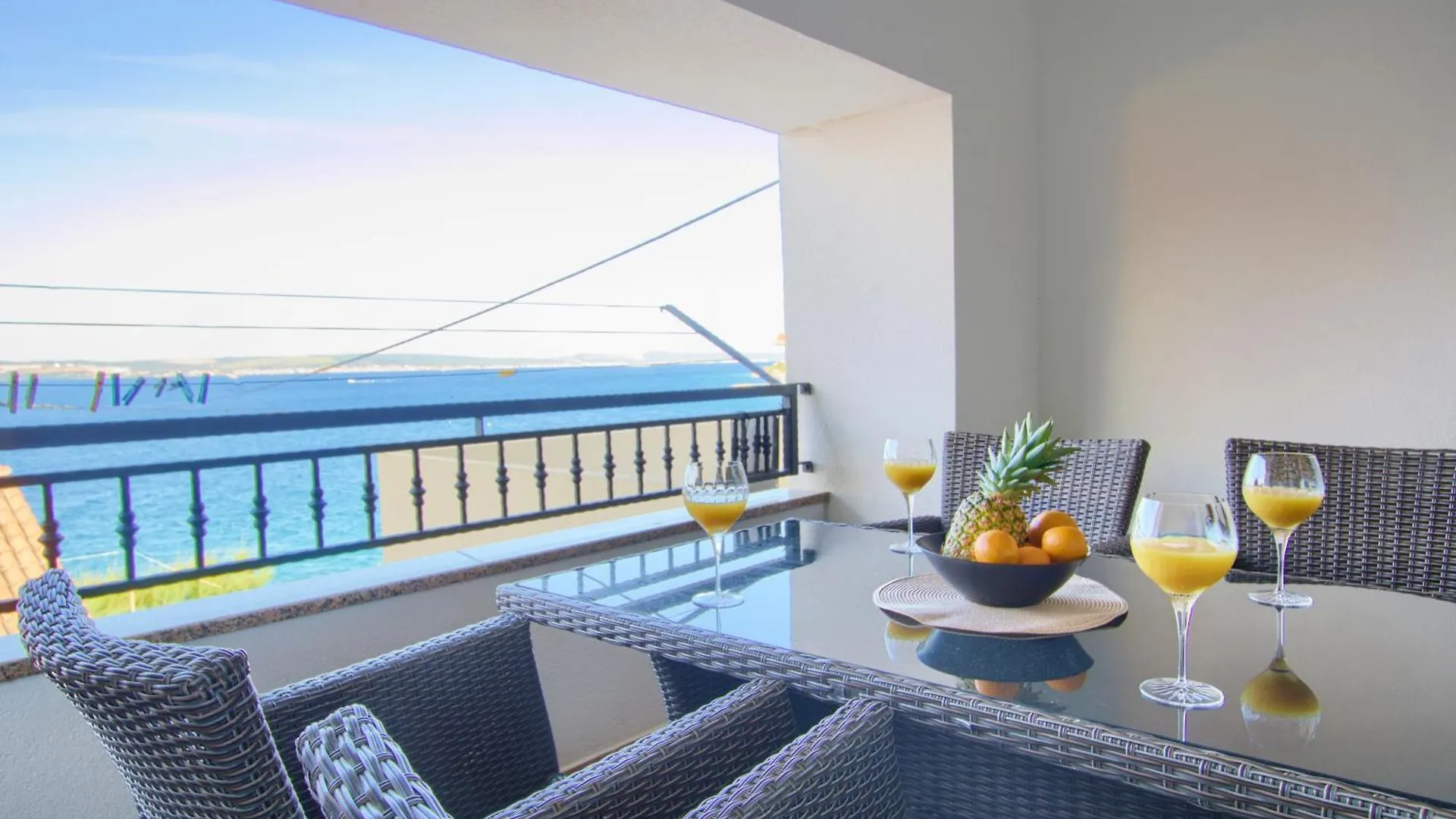 בית נופש קאלי Vila Rosa A House Next To The Sea! קרואטיה